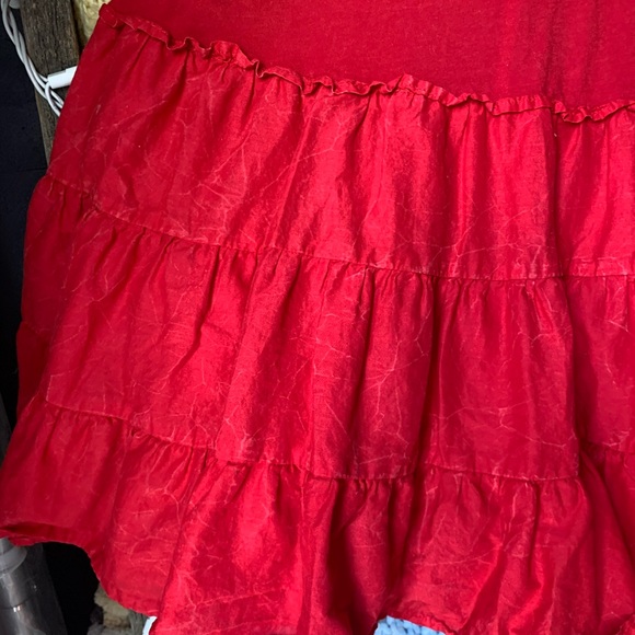 Red t-shirt - Picture 3 of 3